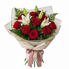 Букет цветов из:  Лилии и Розы в Коренево