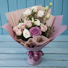 Букет цветов из:  Розы и Лизиантусы в Коренево