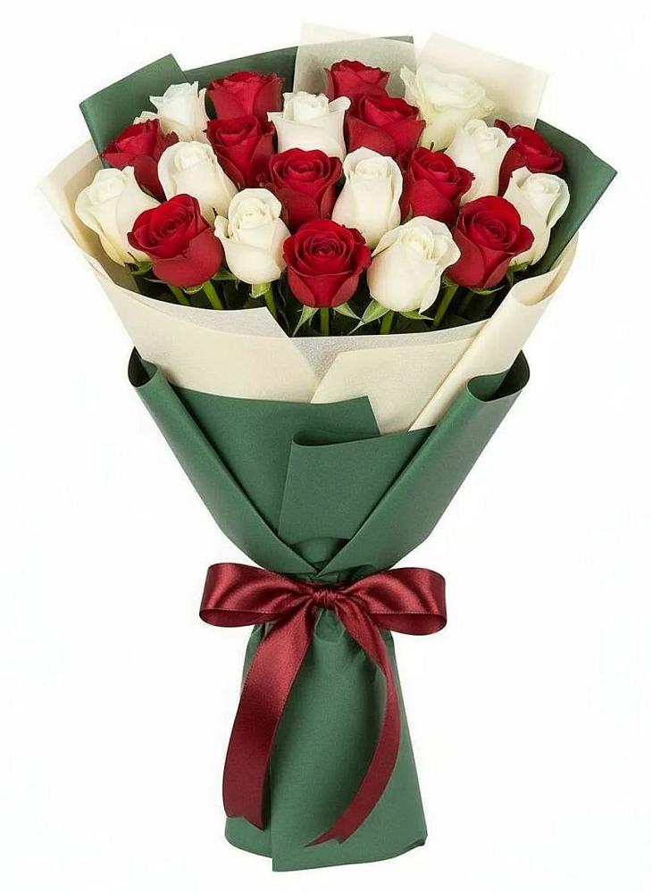 Букет Микс из красных и белых роз в Коренево