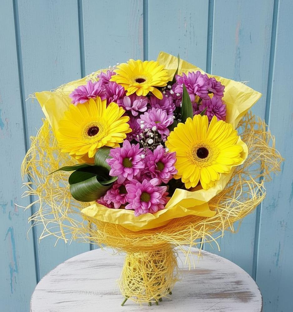 Букет цветов из: Хризантемы и Герберы в Коренево