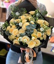 Букет цветов из:  Розы и Лизиантусы в Коренево
