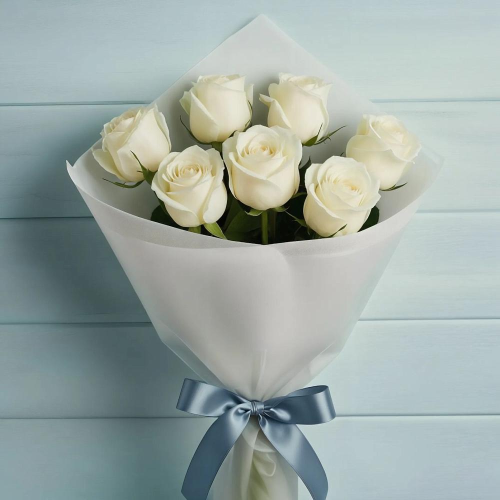 Букет 7 Белых роз Эдлесс Лав в Коренево